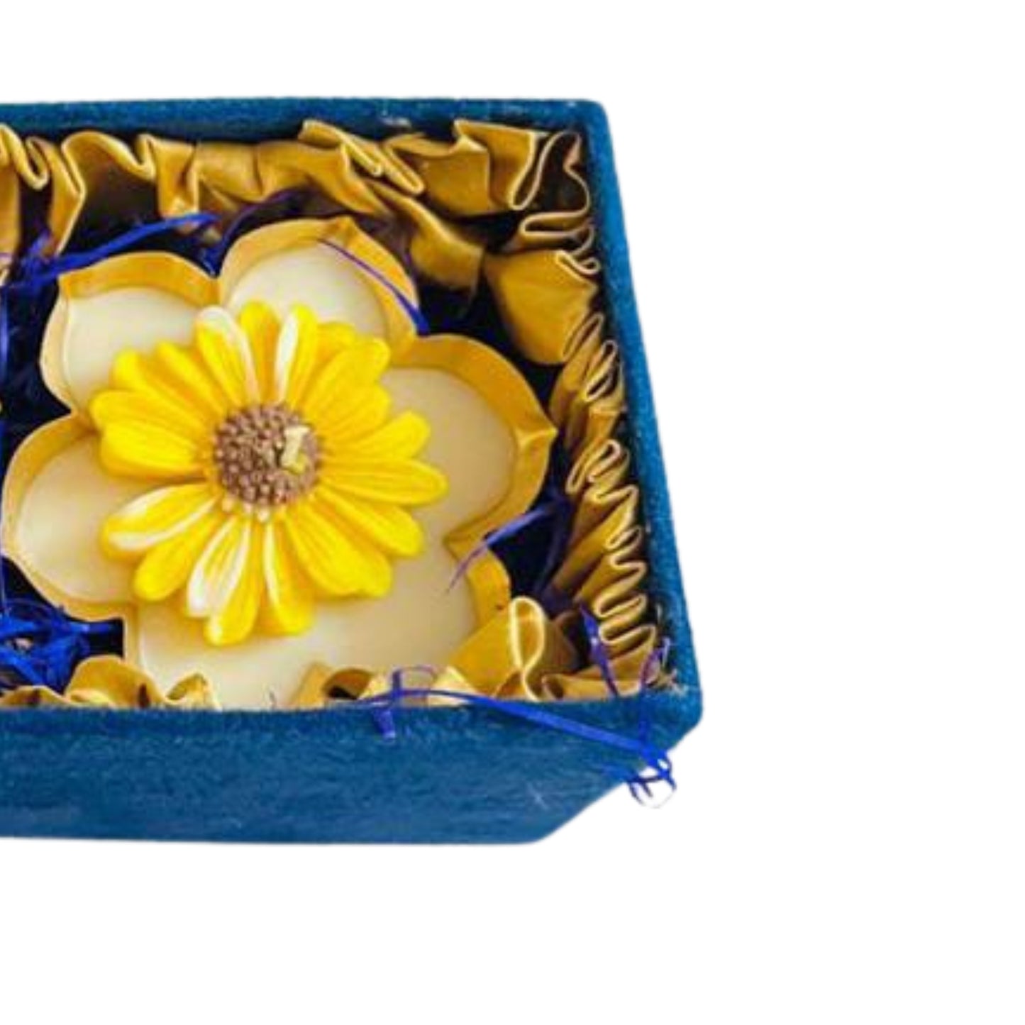 Premium Diwali Gift Hamper with Urli Candle, Dry Fruits & Keyring